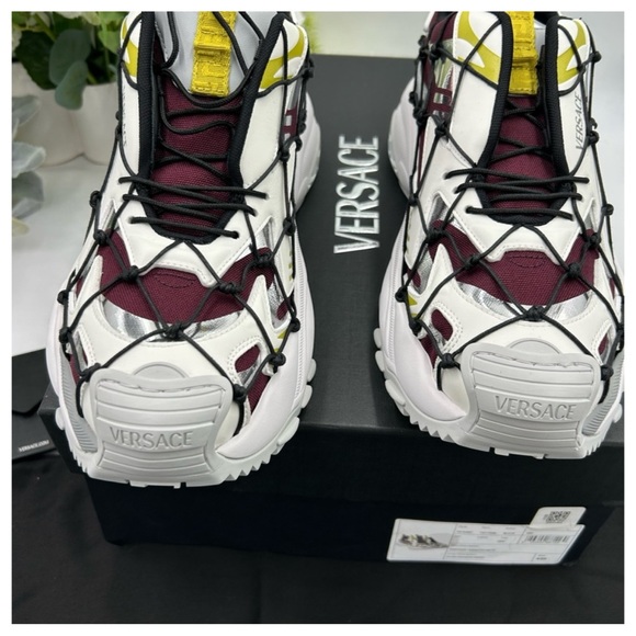 Versace V3 net leather sneakers size 10 US made in Italy - Picture 7 of 8